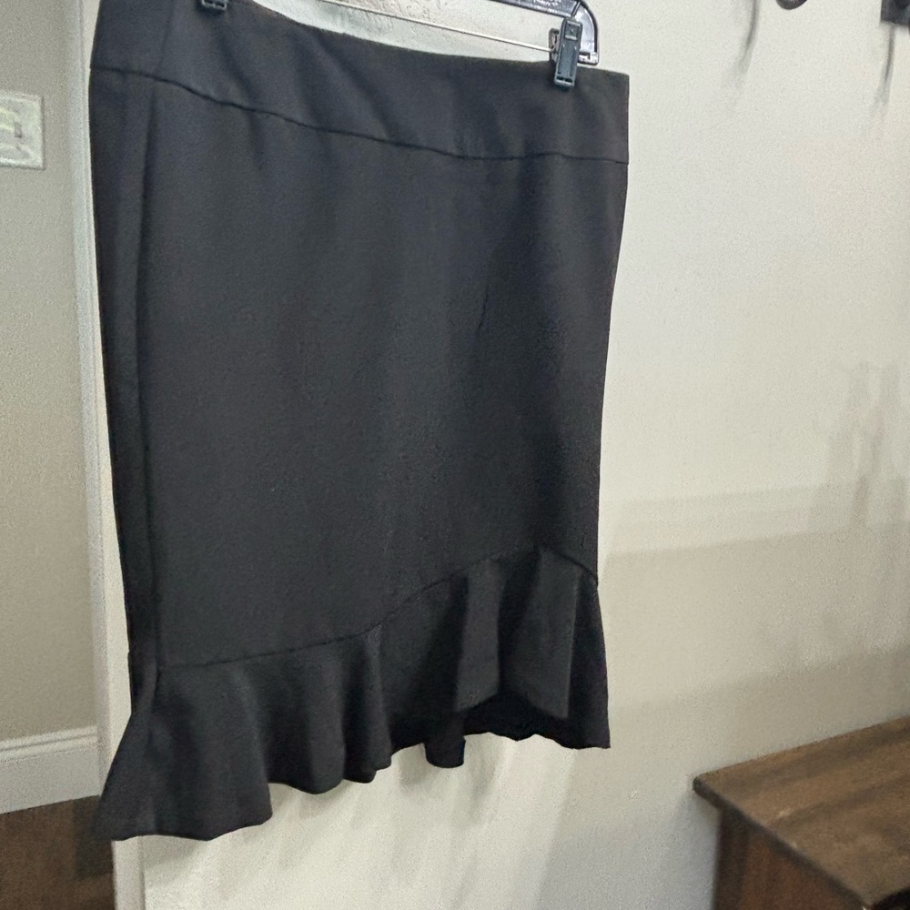 Women’s skirt